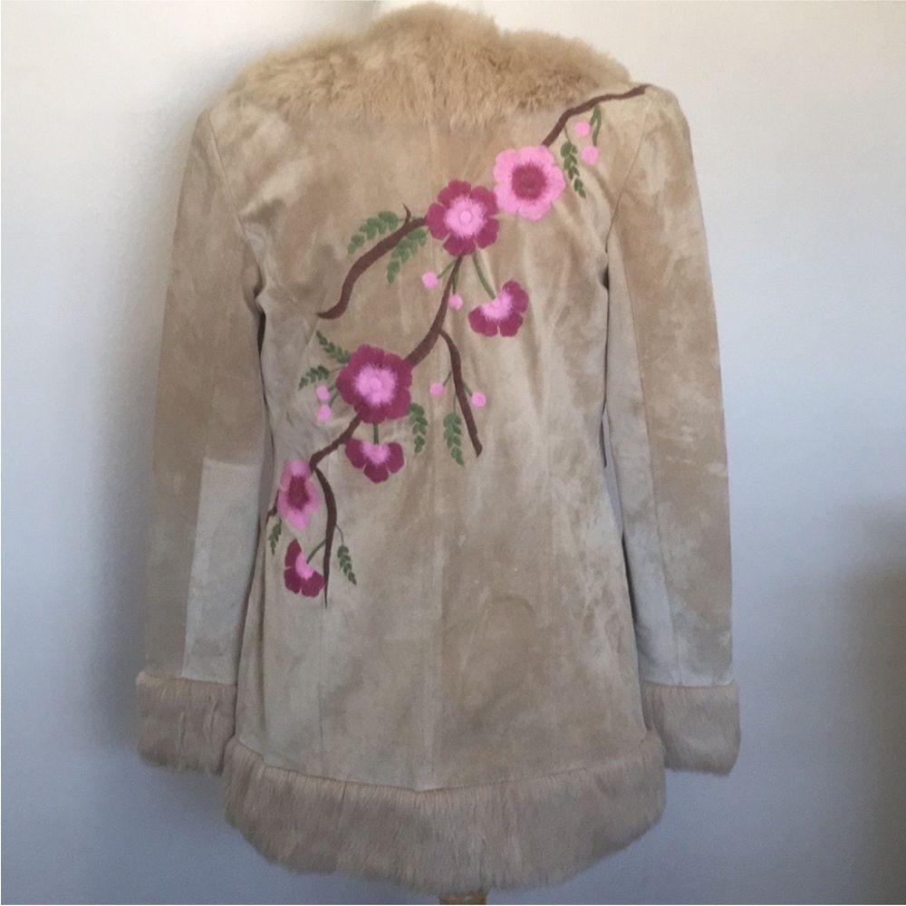 Vintage Y2K Megami Boogie Embroidered Leather Coat with Fur Lining - Picture 2 of 8